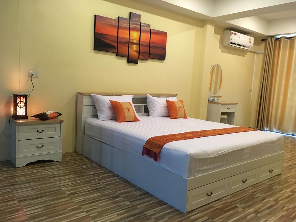 Breezy House Appartement Jomtien Beach Buitenkant foto