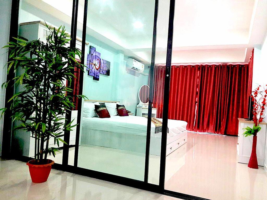 Breezy House Appartement Jomtien Beach Buitenkant foto