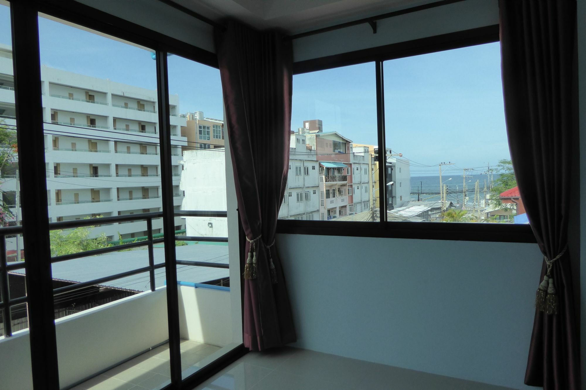 Breezy House Appartement Jomtien Beach Buitenkant foto